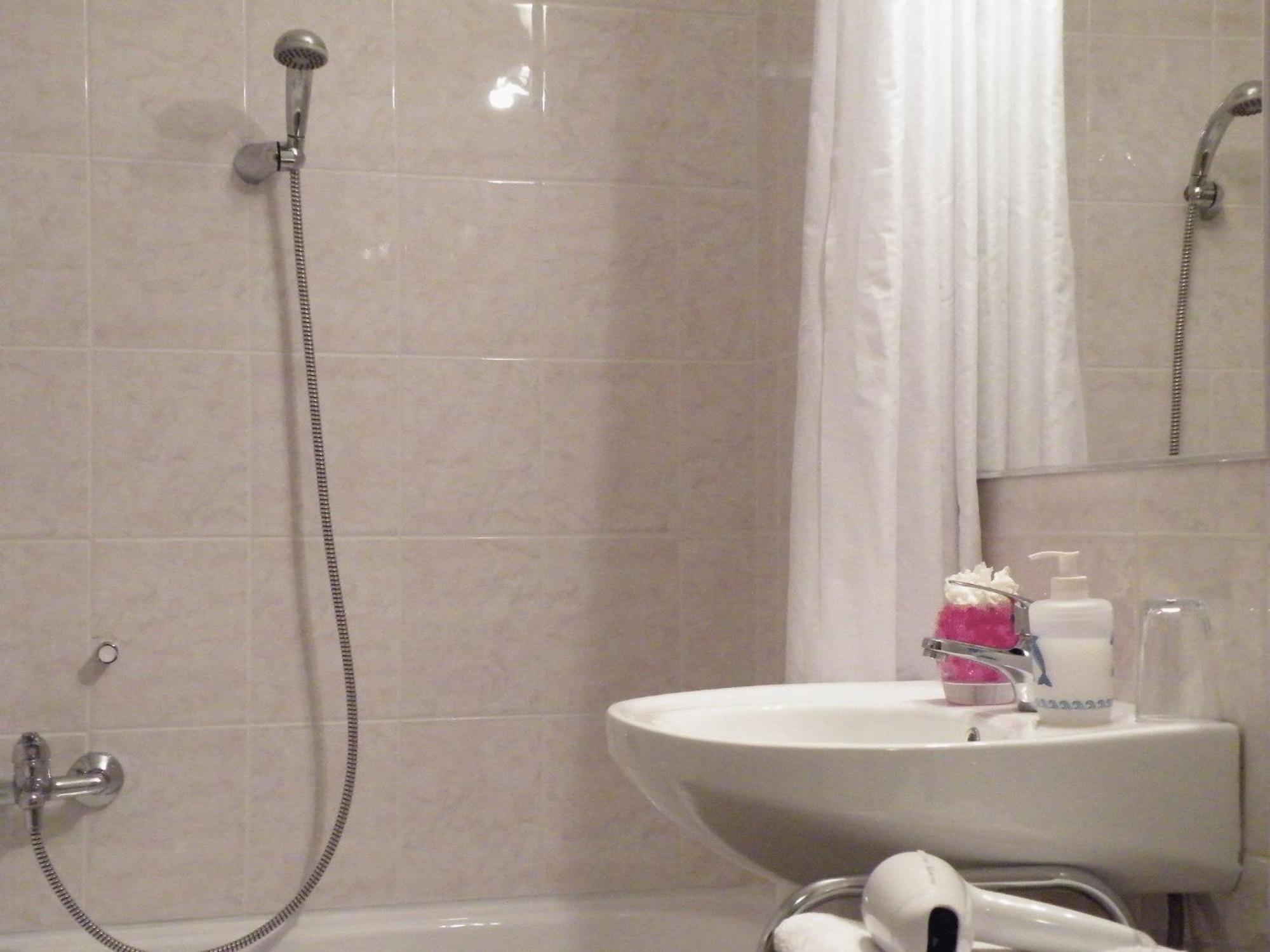 Apartment Buda บูดาเปสต์ ภายนอก รูปภาพ